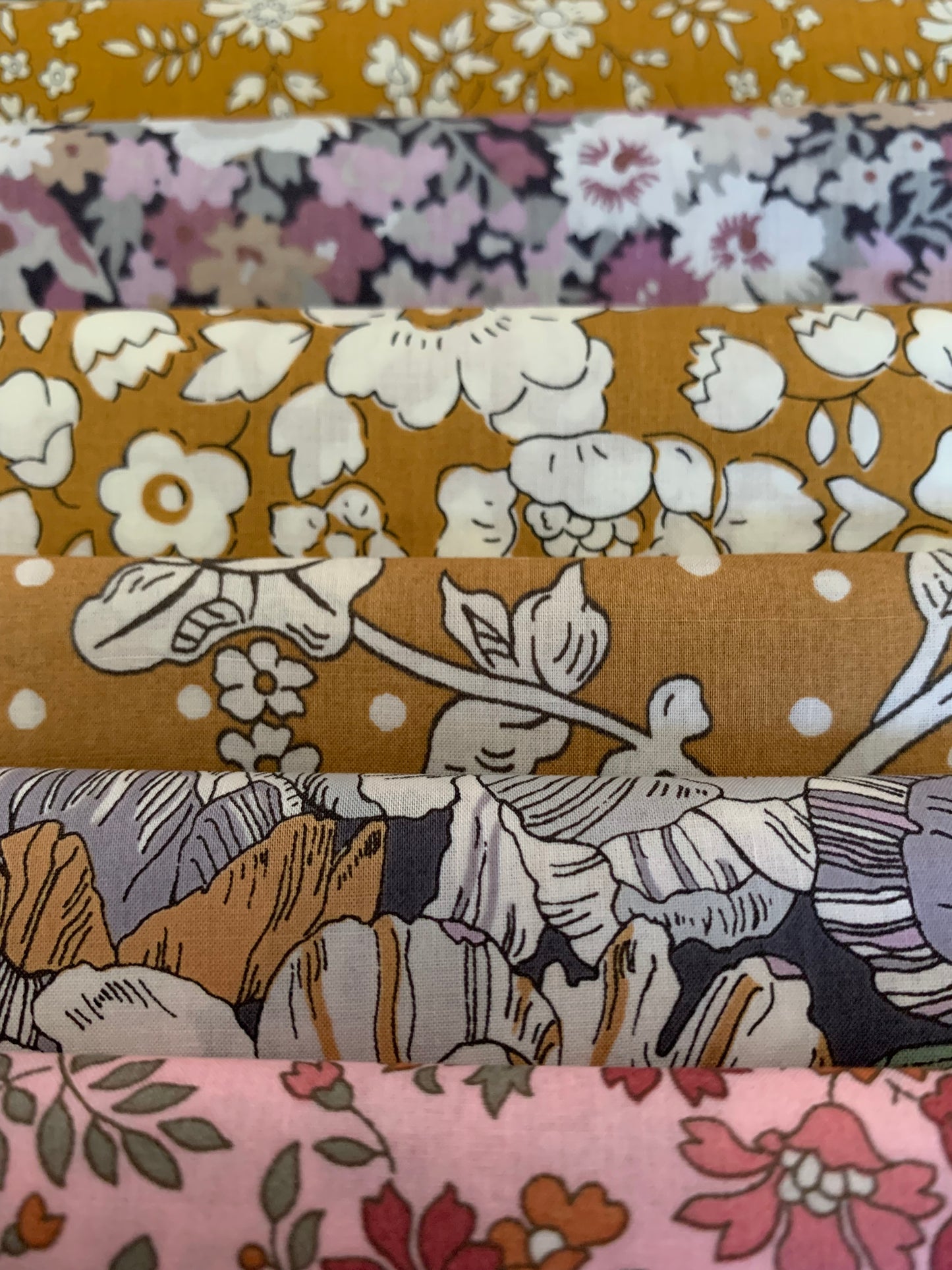 Liberty Japan - Mostly Mustard Set - fat 1/16th - 25x25cm x 10 pcs