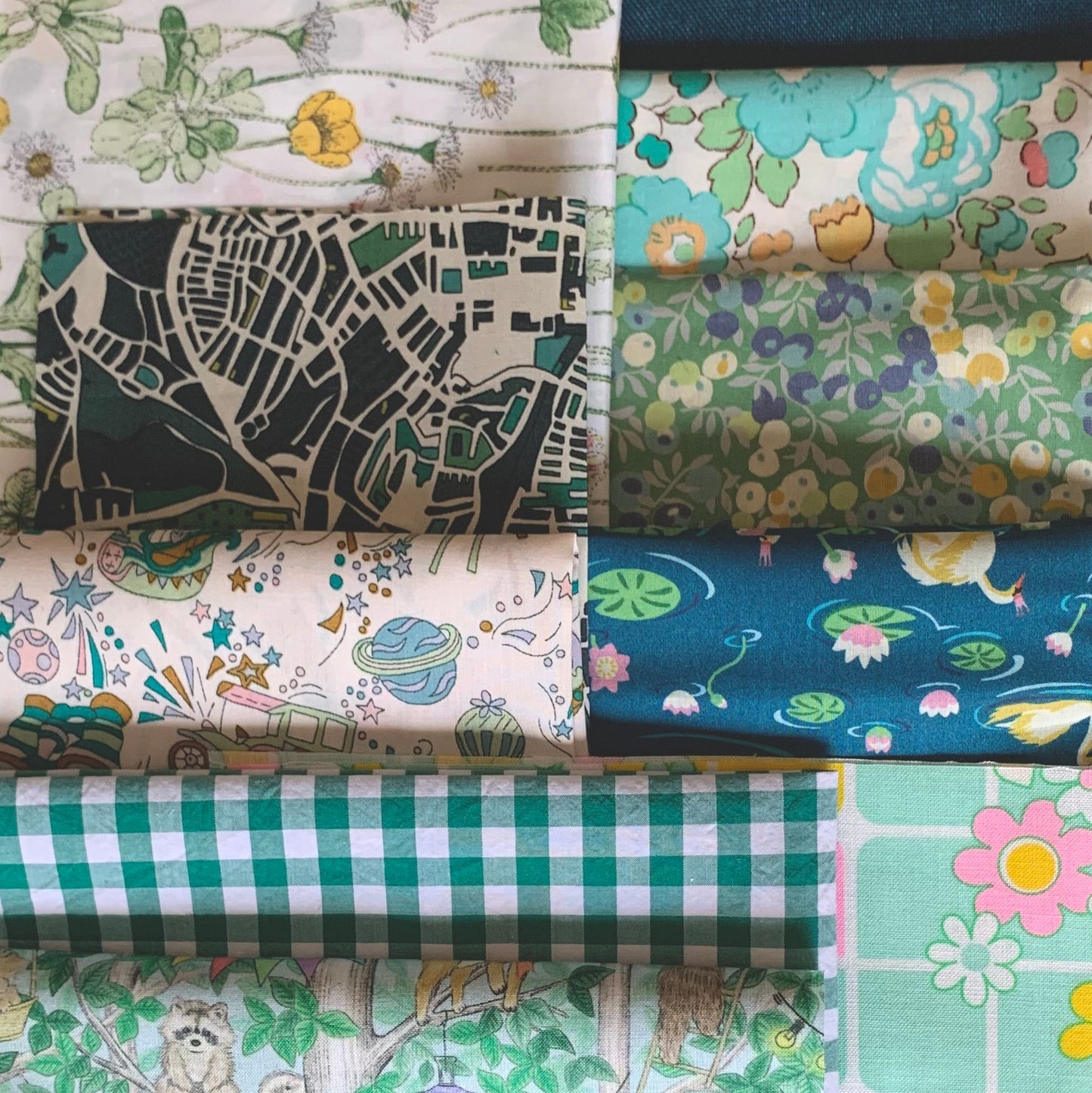 All sorts mix - Greenish scrappy pack