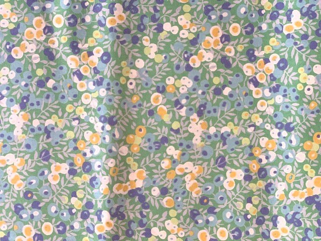 Liberty of London - Wiltshire - green, yellow and blue - fat quarter - extremely rare piece.