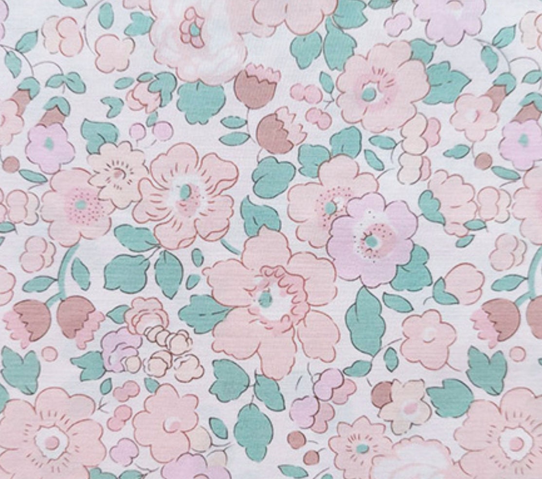 Liberty of London - Betsy j22i - Limited Edition - fat quarter