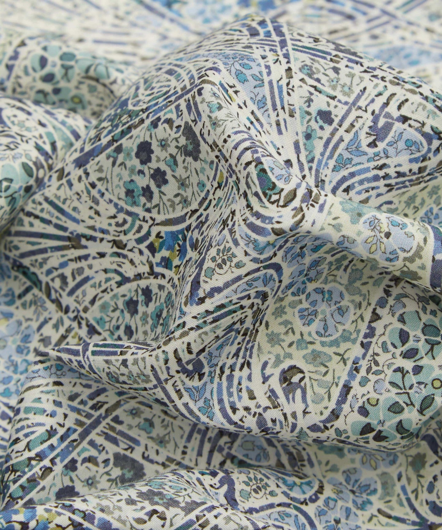 Liberty - House of Liberty - Ianthe blossom 2022 b -blue/green mix - fat quarter