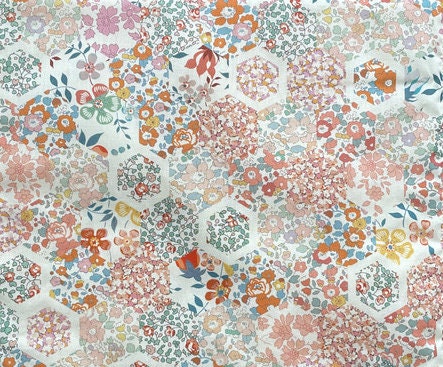 Liberty Japan - Bespoke 2021 rare patchwork stories - 08OR - fat quarter