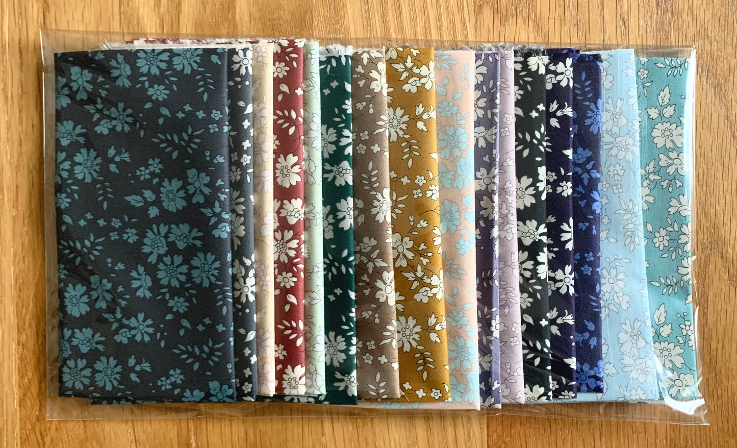 Liberty Japan - Capel - Mini set of 16