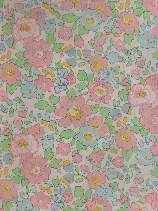 Liberty Japan -  Bespoke Betsy J15J - fat quarter