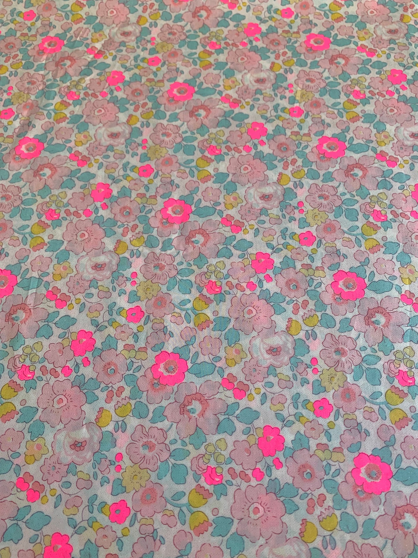 Liberty Japan -  2026 Bespoke Betsy Neon Splash - Gerbera Glitter