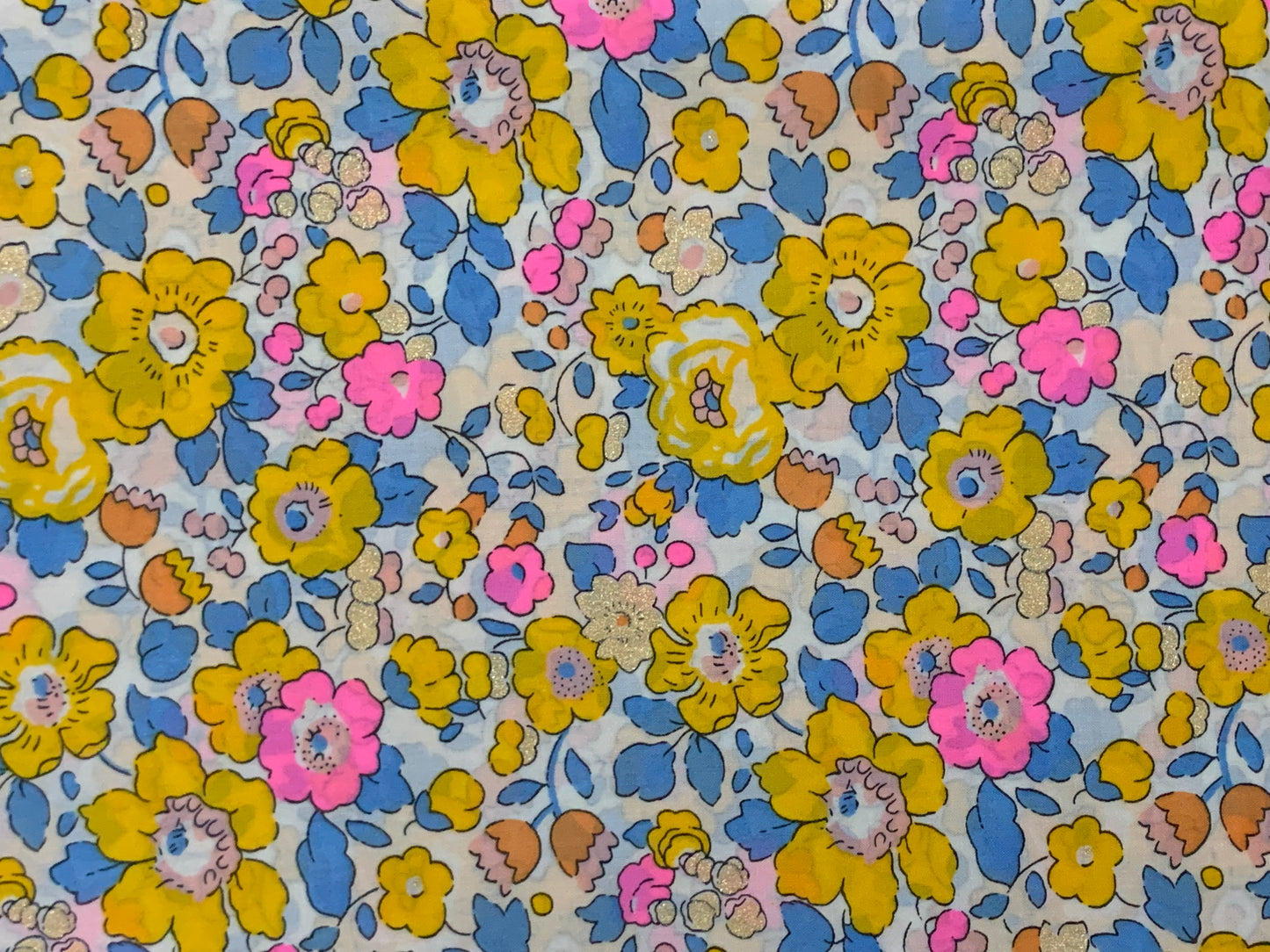 Liberty of London -  Bespoke Betsy Oldies - fat quarter