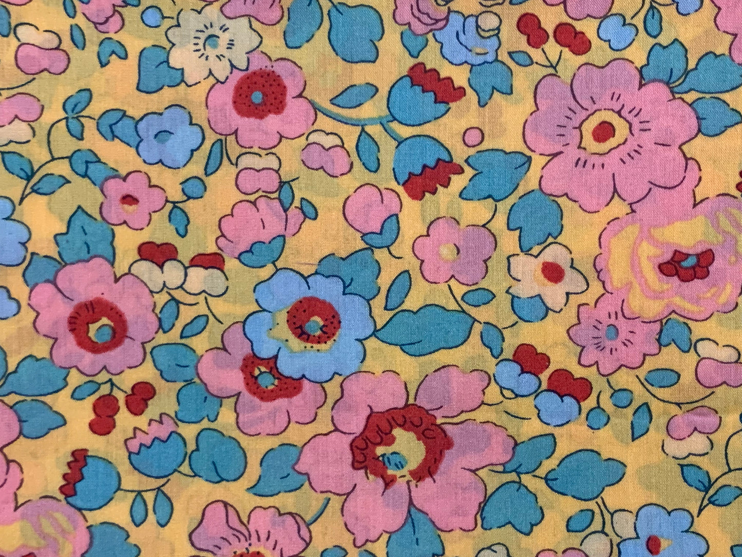 Liberty of London -  Bespoke Betsy Oldies - fat quarter