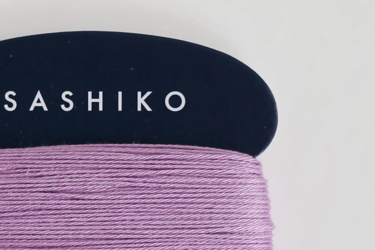 Daruma Sashiko Thread Card -  solid colour