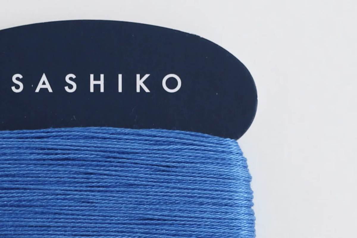 Daruma Sashiko Thread Card -  solid colour