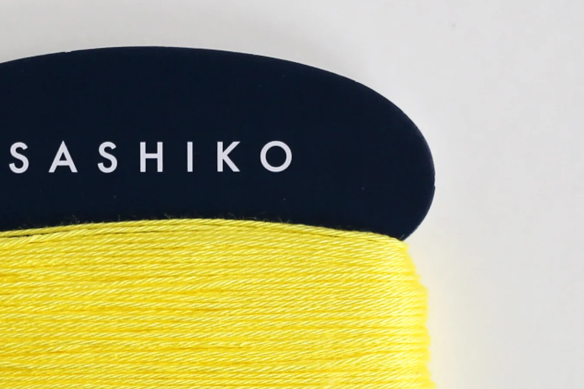 Daruma Sashiko Thread Card -  solid colour