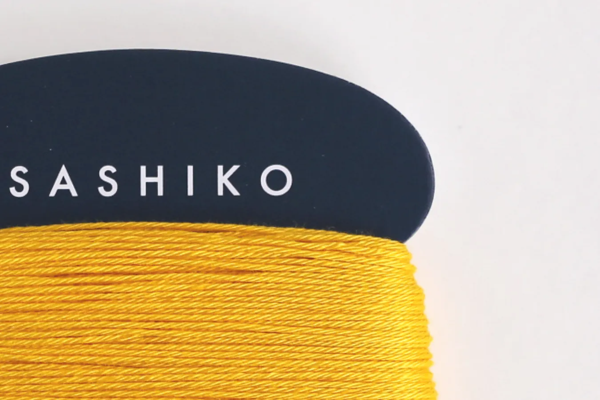 Daruma Sashiko Thread Card -  solid colour