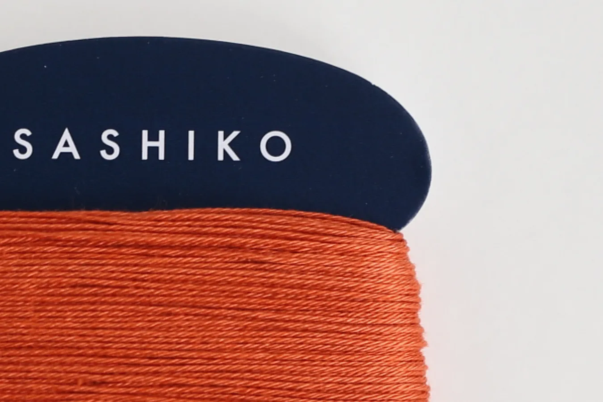 Daruma Sashiko Thread Card -  solid colour