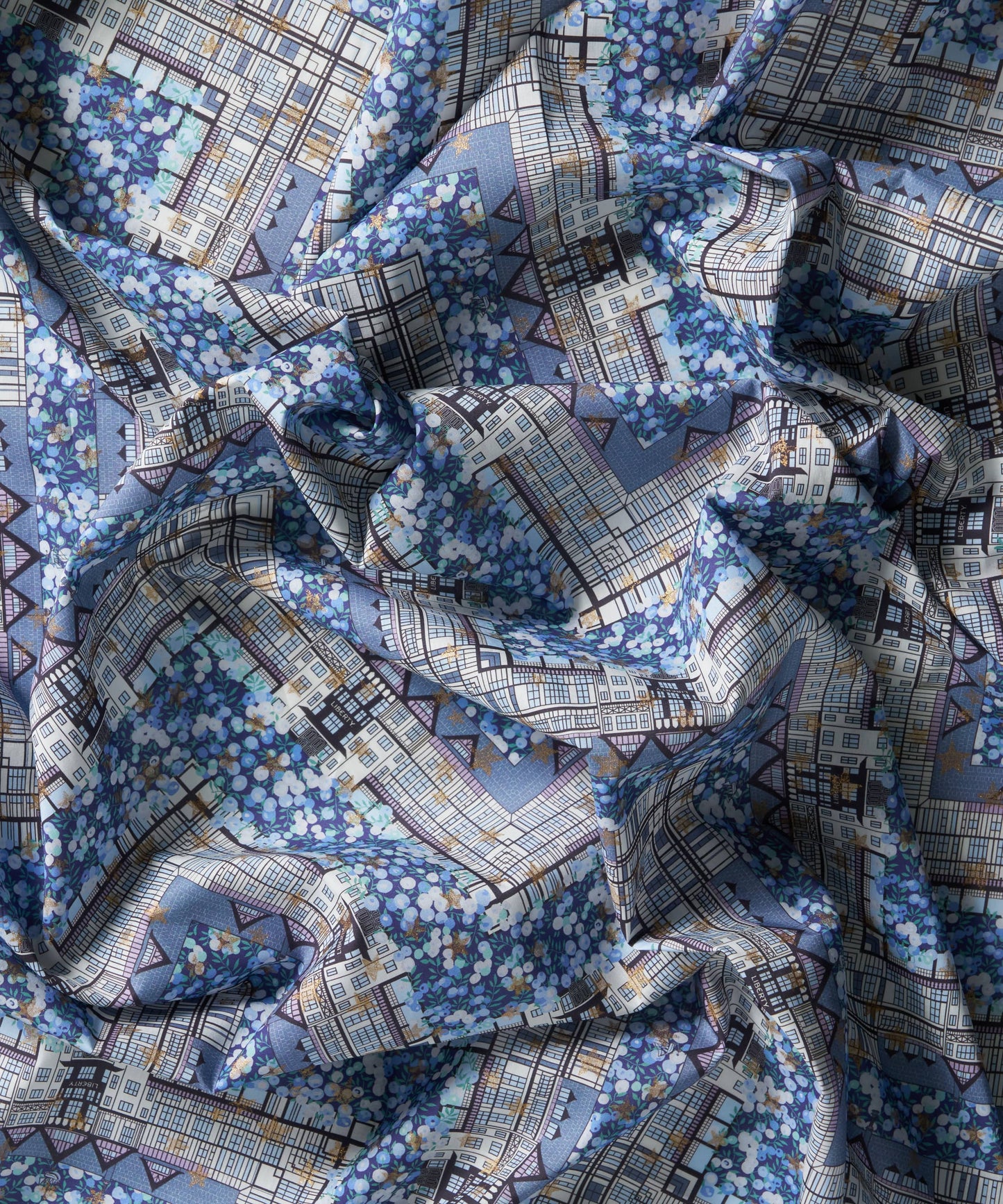 Liberty 2025AW Festive Collection -  Tudor Berry C