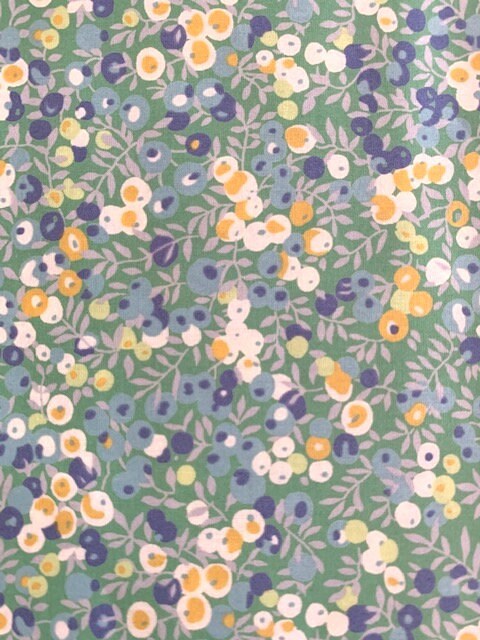 Liberty of London - Wiltshire - green, yellow and blue - fat quarter - extremely rare piece.