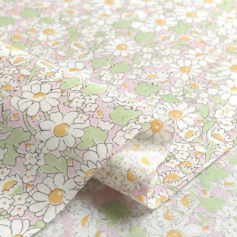 Liberty of London - Alice W - J18B - fat quarter