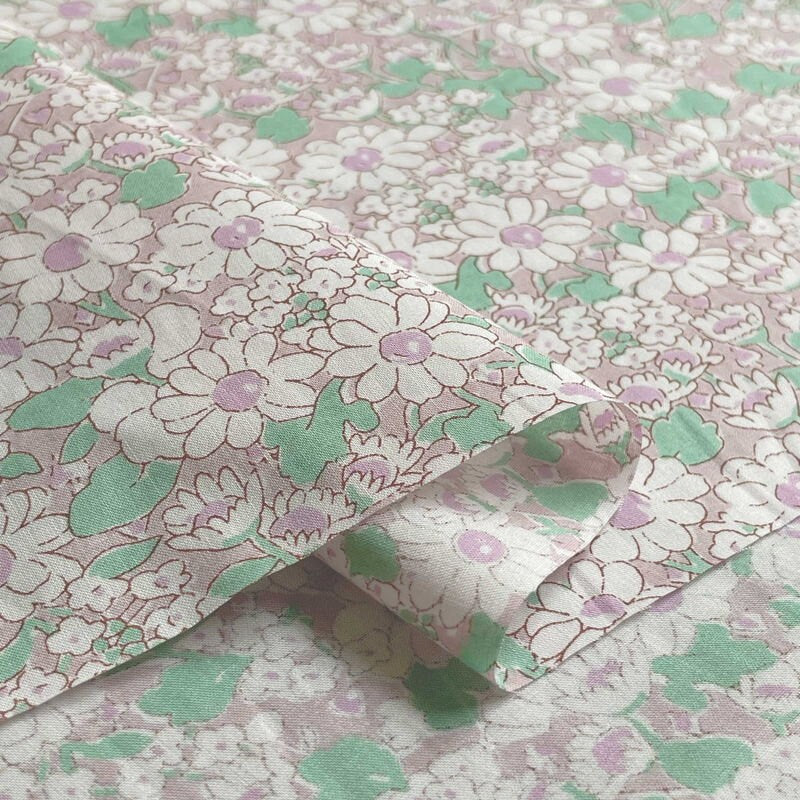 Liberty of London - Alice W - J18D - fat quarter