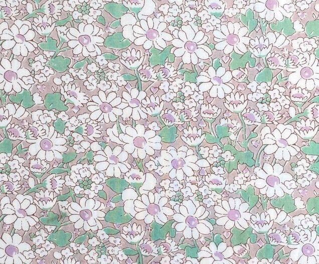 Liberty of London - Alice W - J18D - fat quarter