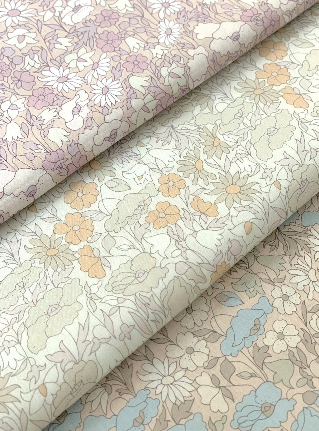 Liberty of London - Bespoke Poppy and Daisy - fat quarter