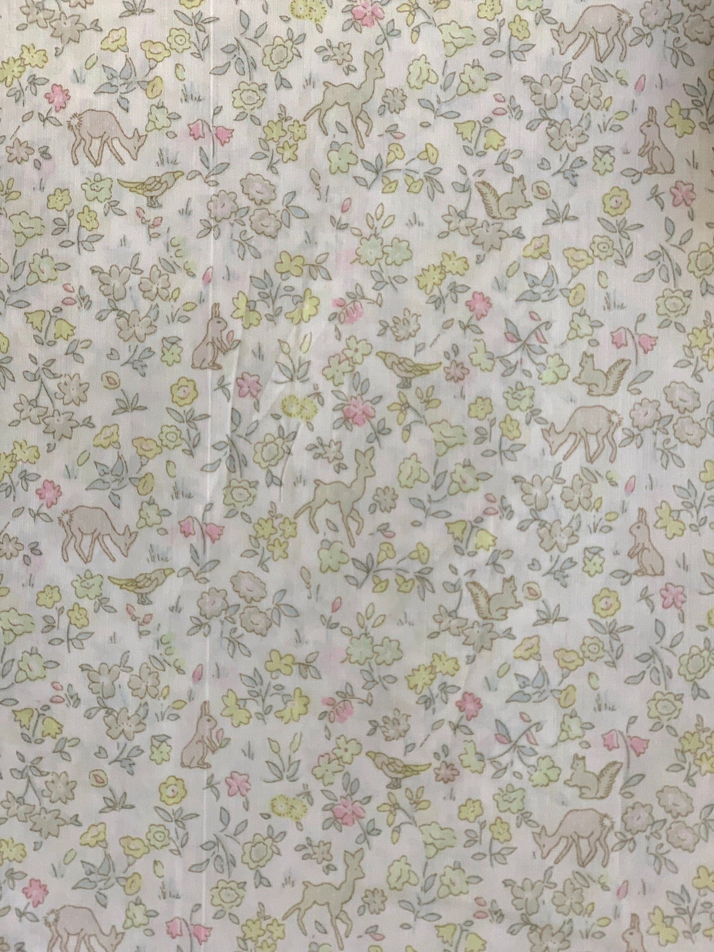 Liberty of London - Meadow Tails J22E - yellow - fat quarter