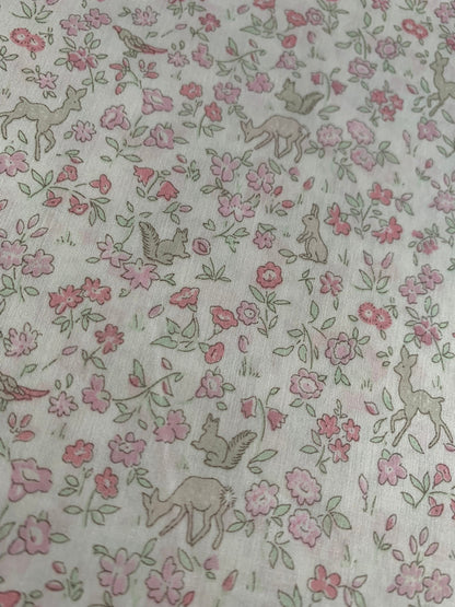 Liberty of London - Meadow Tails J22B - pink - fat quarter