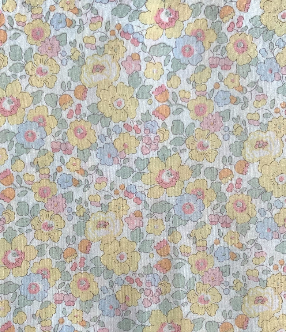 Liberty Japan -  Betsy J23N - 2023 -  reduced print -  fat quarter